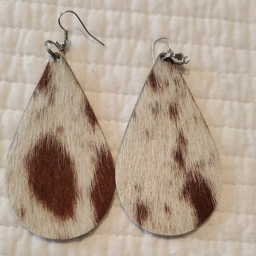 Brown and Cream Teardrop Earrings